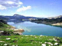 Dukan Lake1